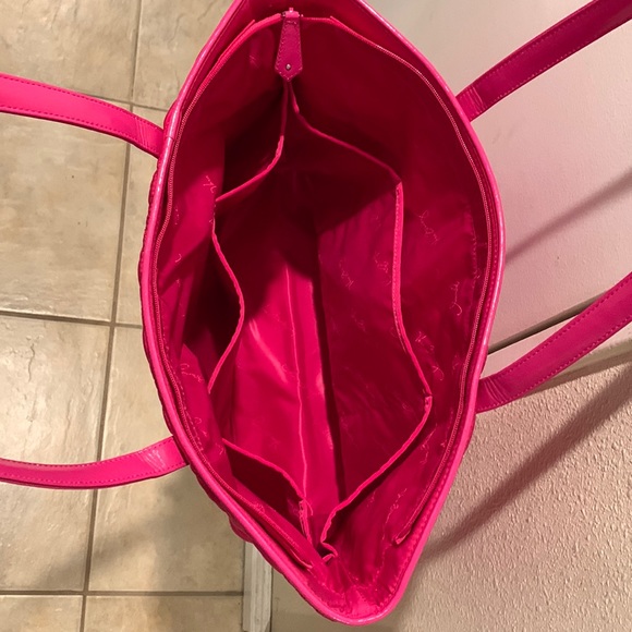 Vera Bradley Tote - Picture 3 of 3